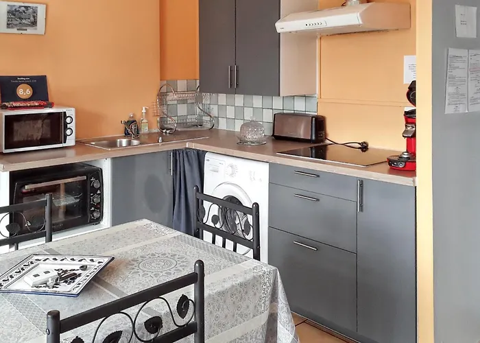 Maison Charmante A L\'Isle-Sur-La-Sorgue Avec Jardin Cloture